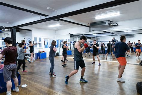 boxing classes near clapham junction|12 rounds boxing club.